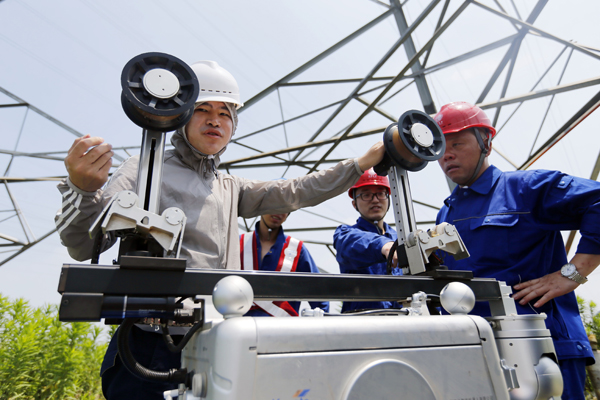 三晋矿科智典矿用无人机器人解析：让煤矿巡检更安全高效，告别高风险作业