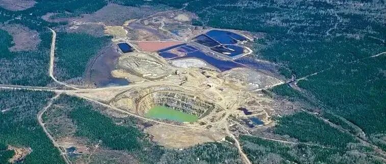 矿山知识库：保水开采配套技术 - 保护地下水资源，实现绿色可持续采矿