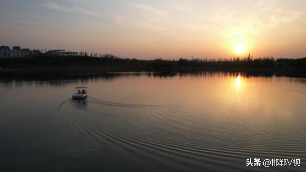 地质数字技术:山西地下水监测如何让看不见的水脉变得透明,解决水资源管理难题 地质数字技术:山西地下水监测如何让看不见的水脉变得透明,解决水资源管理难题