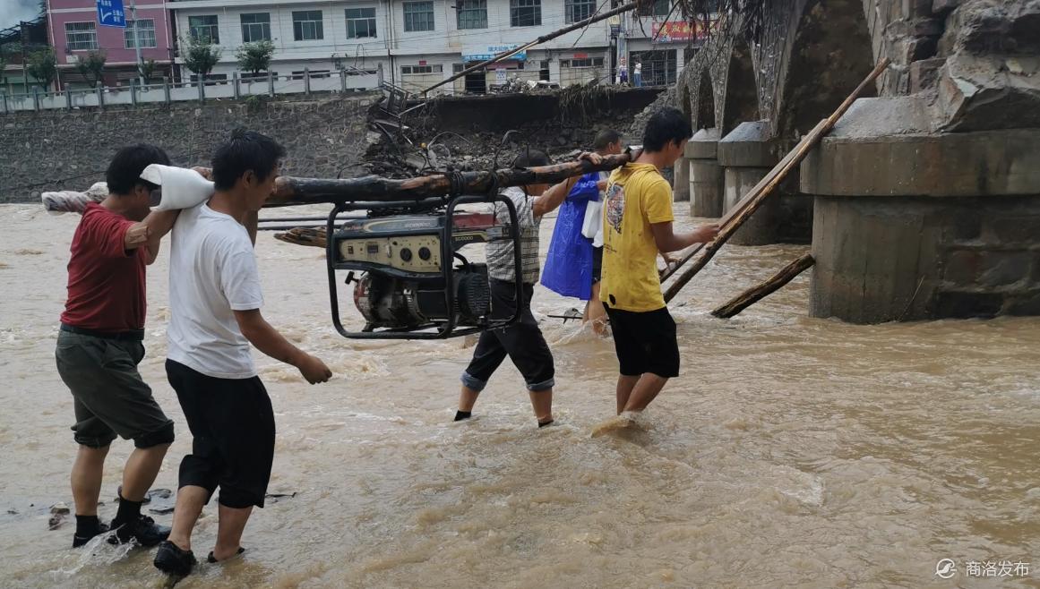 智能装备技术:巡检续航优化 - 告别巡检机器人中途断电,实现长时间高效作业 智能装备技术:巡检续航优化 - 告别巡检机器人中途断电,实现长时间高效作业