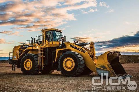 智能装备技术:井下铲运机如何提升采矿效率与安全,告别传统作业困境 智能装备技术:井下铲运机如何提升采矿效率与安全,告别传统作业困境