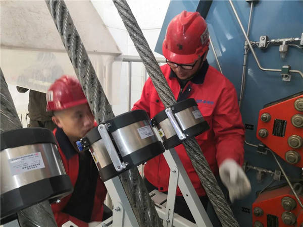 智能装备技术:提升机卷筒维护 - 告别传统停机困扰,实现精准预测与主动防护 智能装备技术:提升机卷筒维护 - 告别传统停机困扰,实现精准预测与主动防护