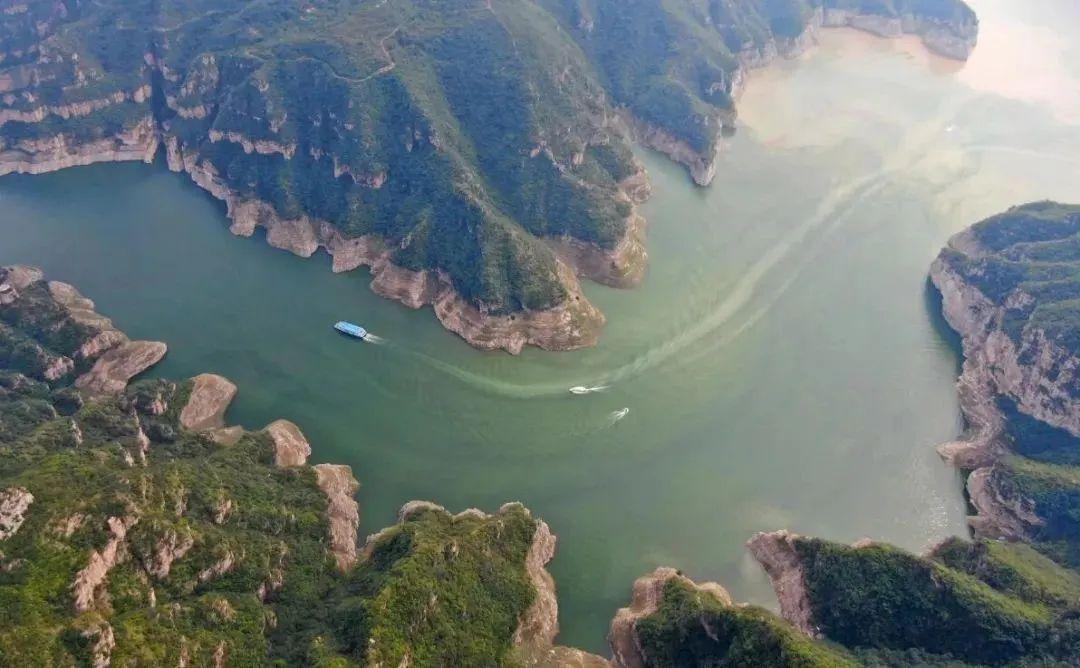 低碳技术:水泥混合材配比优化,轻松降低碳排放,提升水泥性能 低碳技术:水泥混合材配比优化,轻松降低碳排放,提升水泥性能